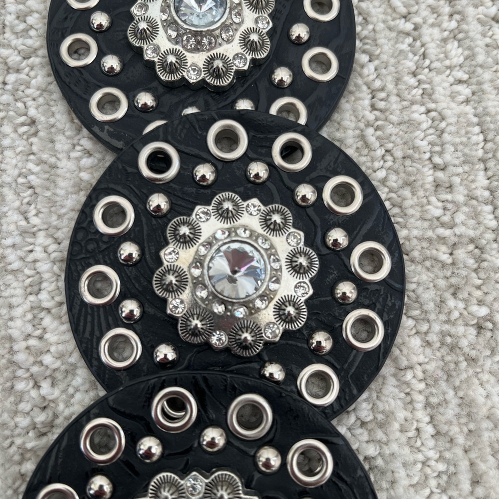 Nocona Crystal Concho Belt Women’s Western Rhinestone Belt - Picture 4 of 8
